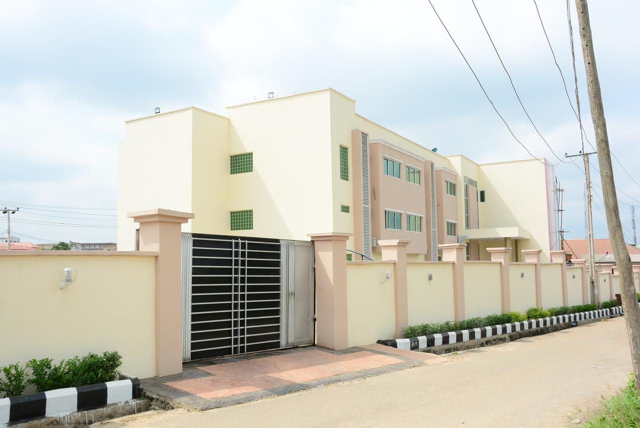 Fawzy Hotel Ibadan Luaran gambar