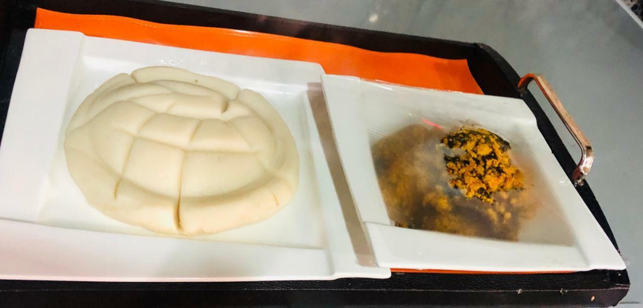 Fawzy Hotel Ibadan Luaran gambar