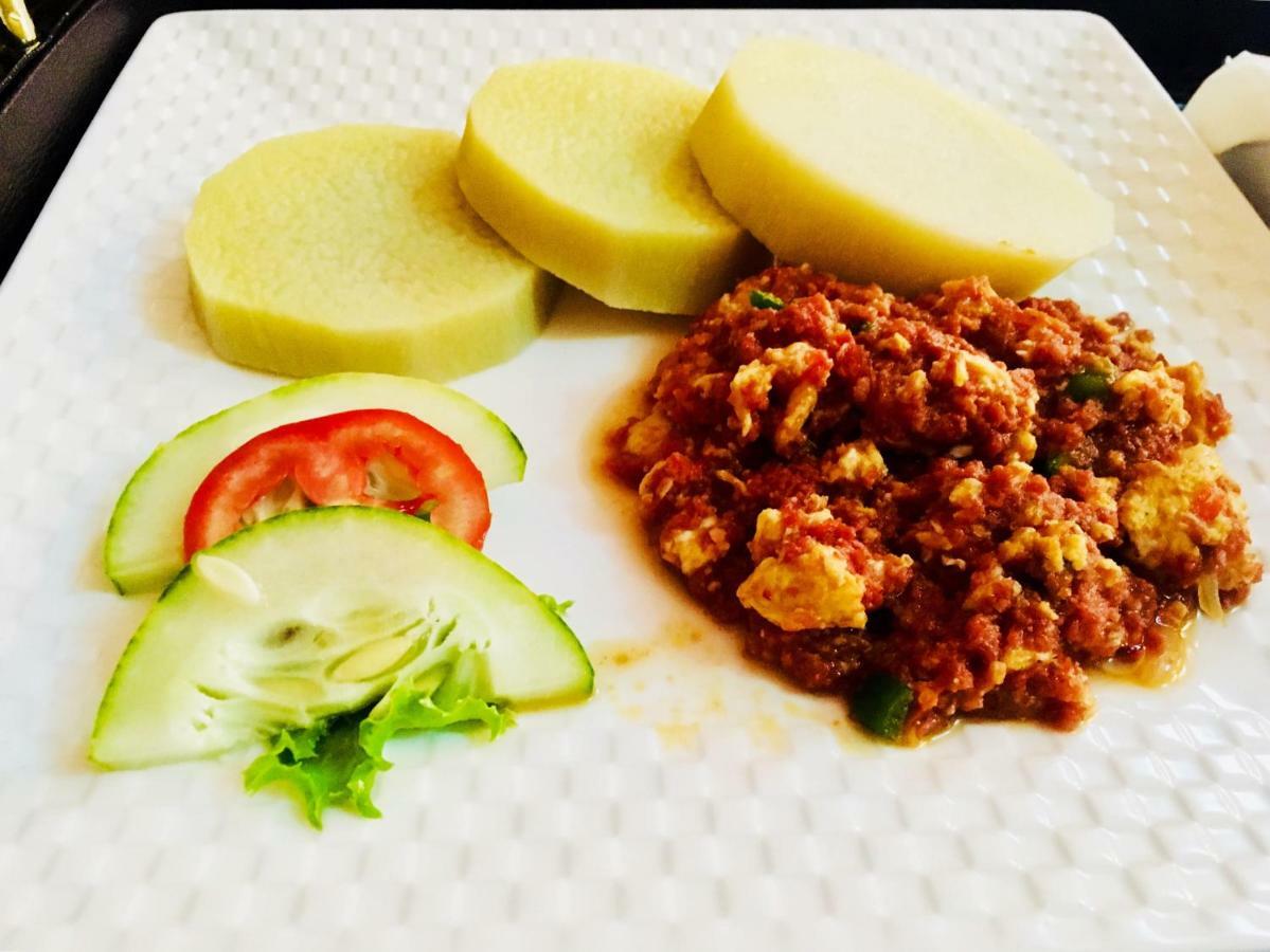 Fawzy Hotel Ibadan Luaran gambar