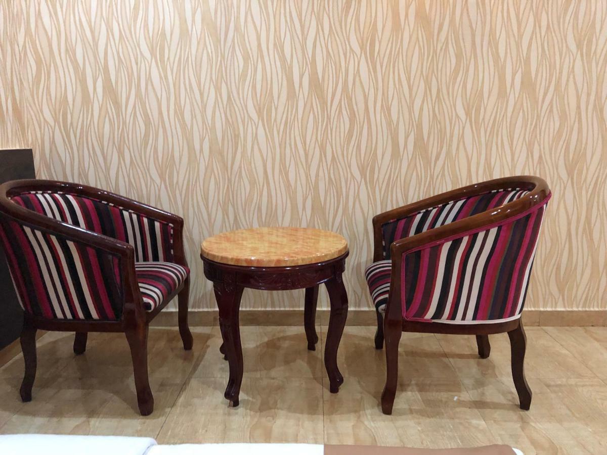 Fawzy Hotel Ibadan Luaran gambar