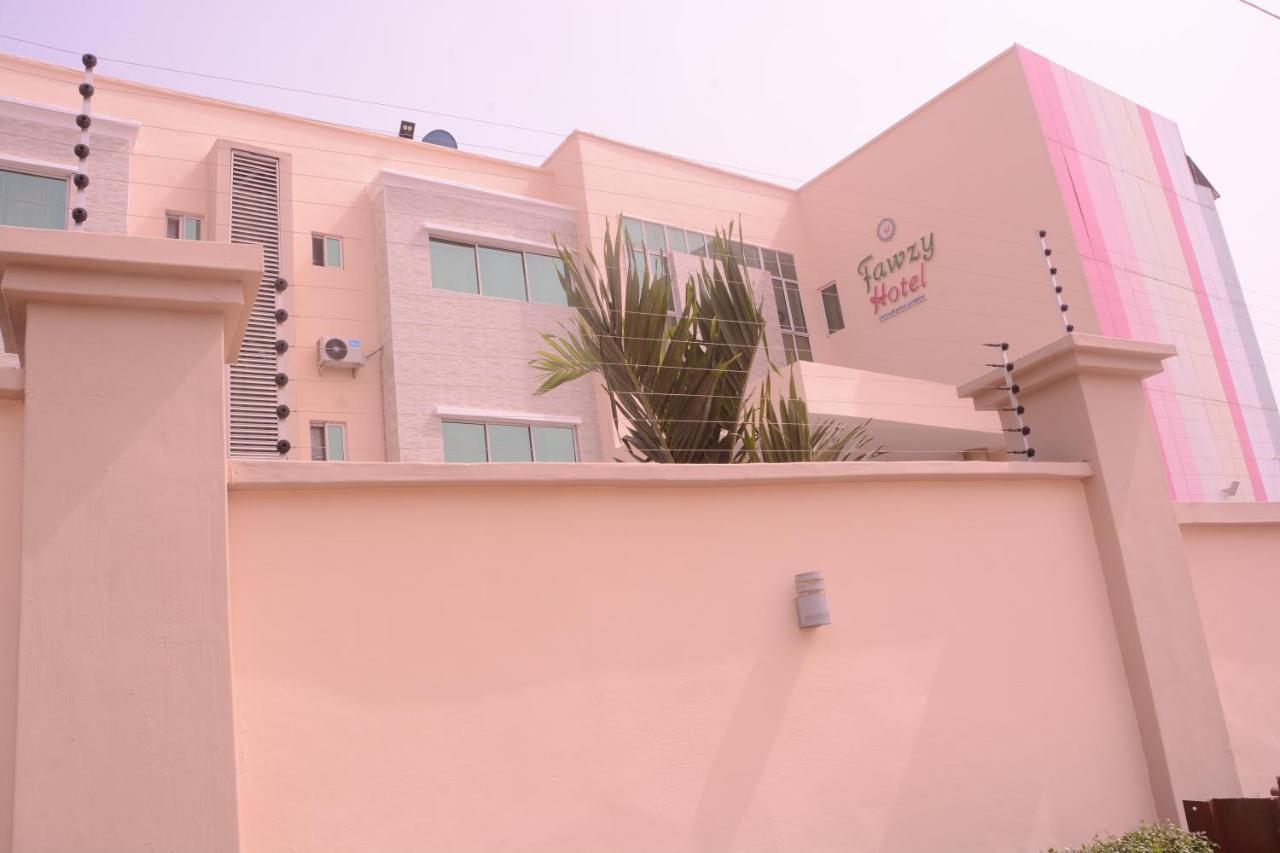 Fawzy Hotel Ibadan Luaran gambar